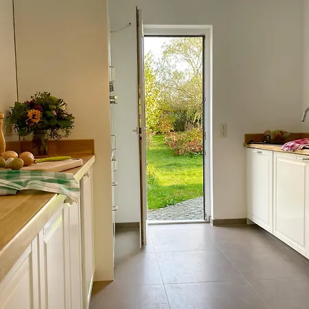 2 Im Doppelpack Für Naturliebhaber, Strandnah, Ruhig, Mit Großen Gärten *