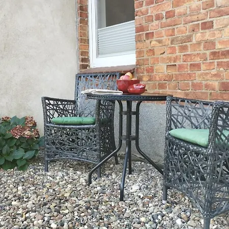 2 Ferienhaeuser Im Doppelpack Fuer Naturliebhaber, Strandnah, Ruhig, Mit Grossen Gaerten * Klein Stromkendorf