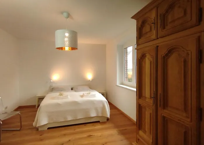 2 Ferienhaeuser Im Doppelpack Fuer Naturliebhaber, Strandnah, Ruhig, Mit Grossen Gaerten *